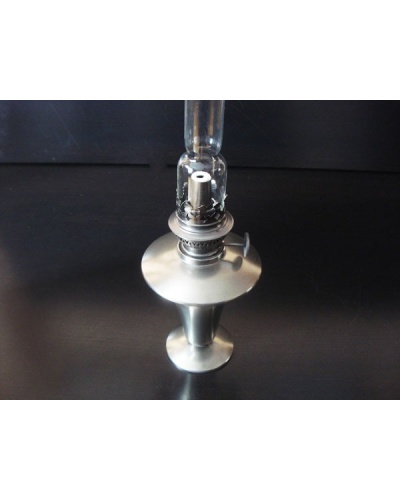 Lampe à pétrole étain mat Jean Goardère
